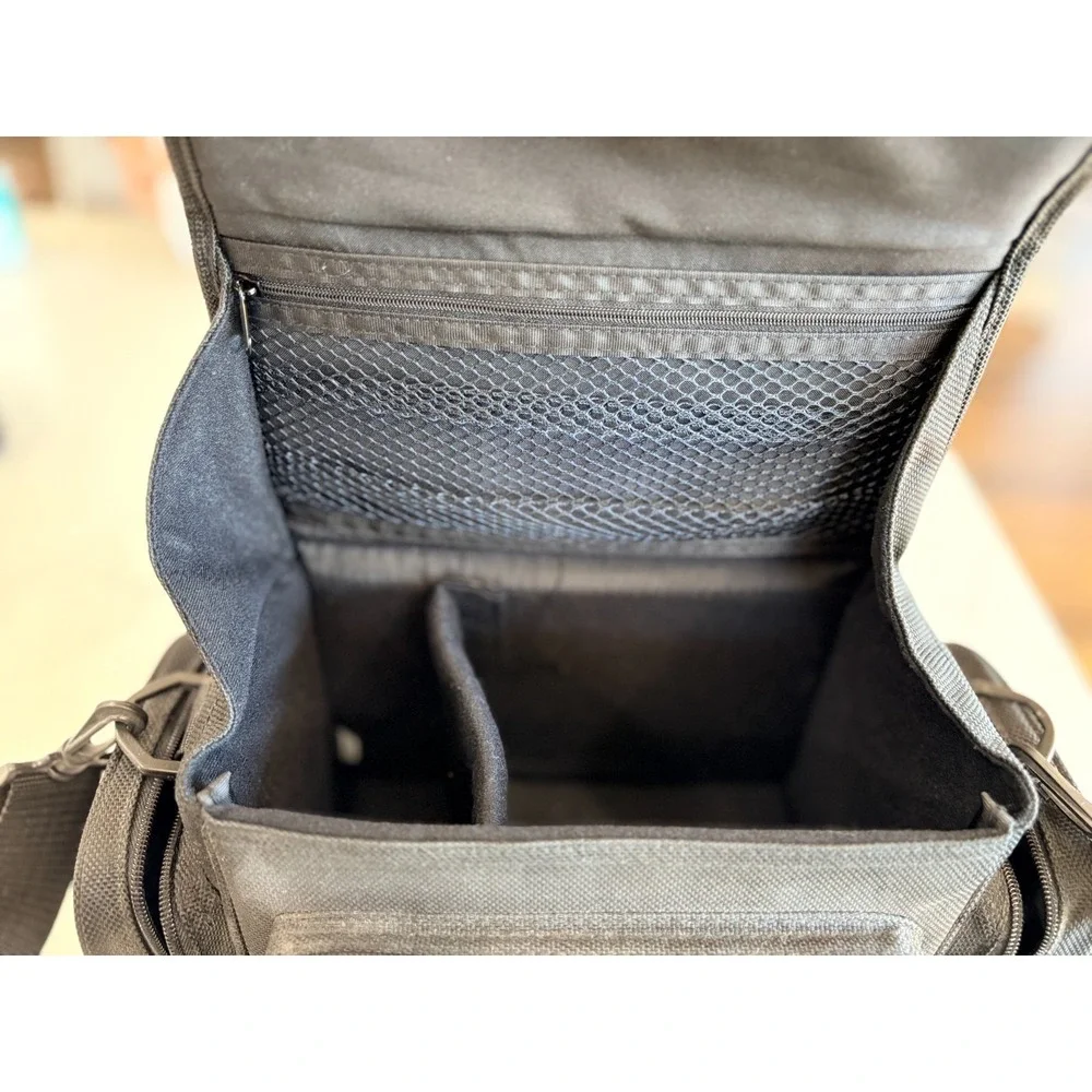 Sony DSLR or Camcorder Black Padded Camera Bag Case Pockets w/ Shoulder Strap